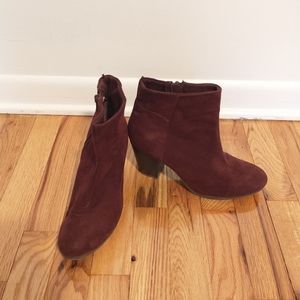 Old Navy fall ankle boots 9
